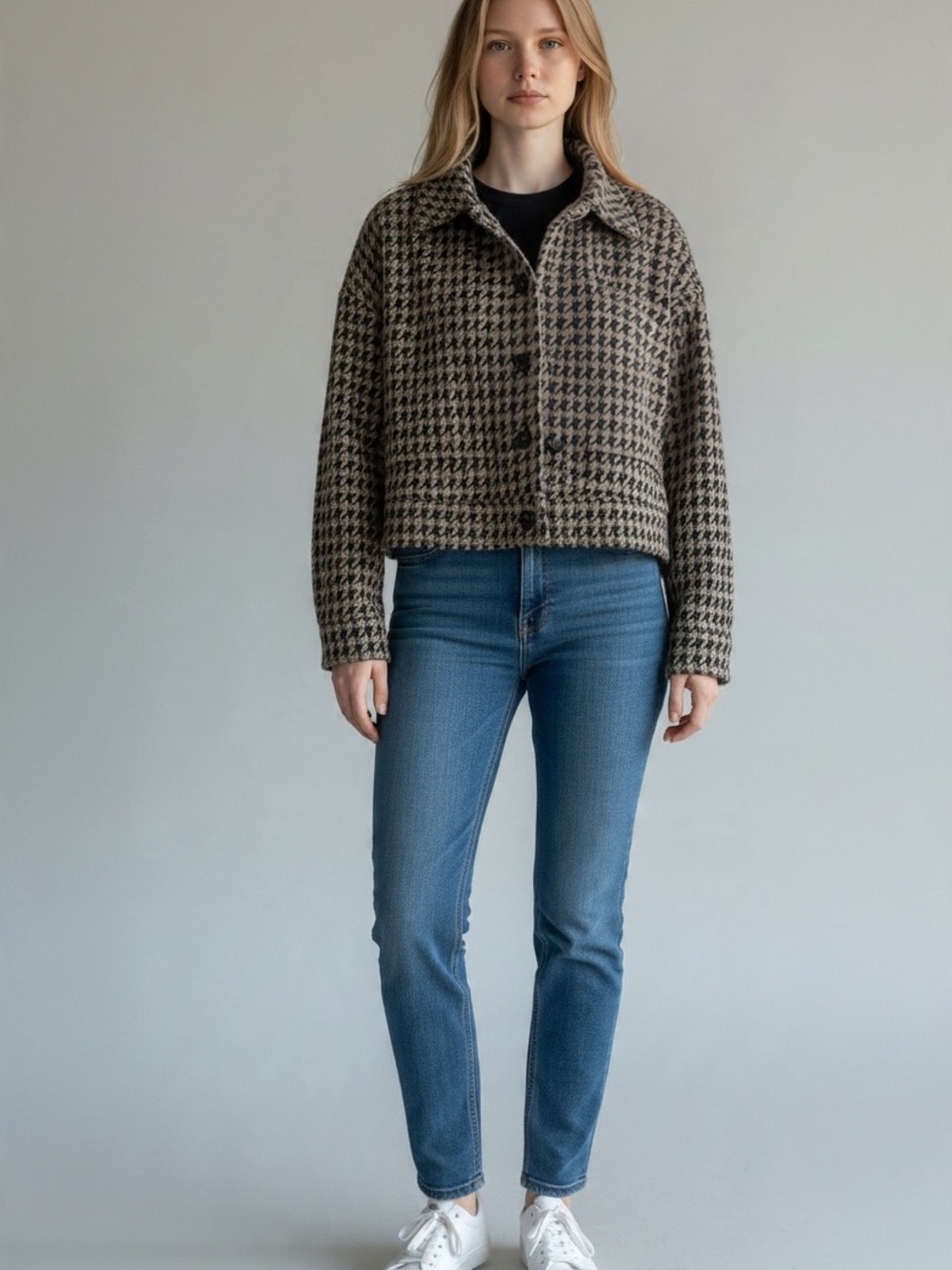 Greylin Houndstooth Cropped Jacket in Black and Brown. Size S